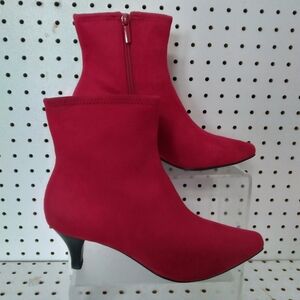 Red Women's Boots| Stretch Comfort Memory Foam Ankle Booties 2" Heel H Zip Sz 7M
